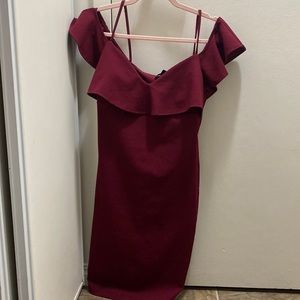 Medium Le Chataeu burgundy bodycon sweetheart dress